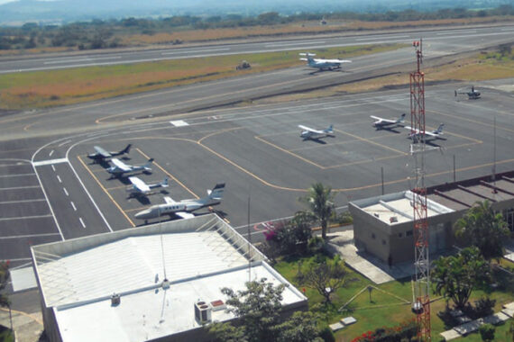 Aeropuerto Internacional de Los Cabos